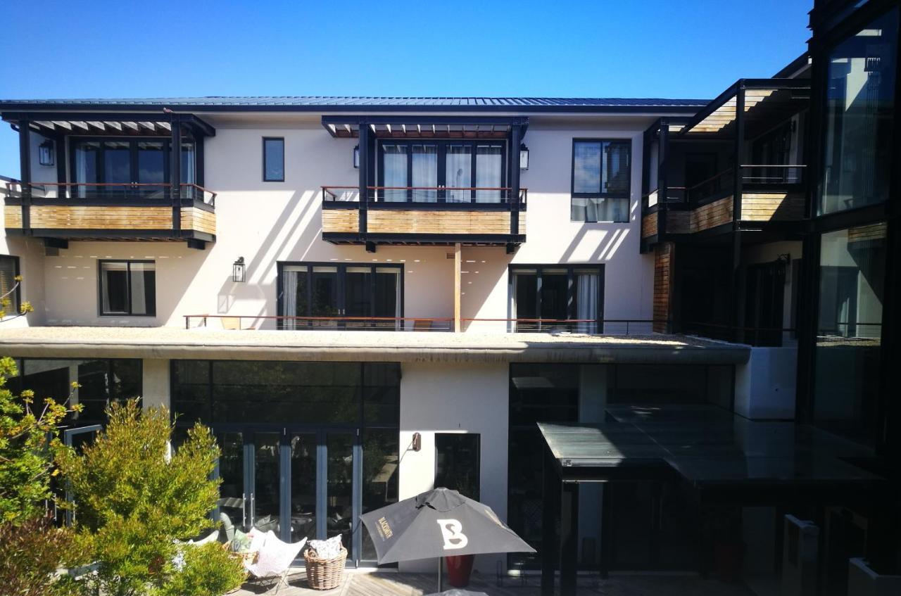 Asilia Suites Knysna Waterfront Екстериор снимка