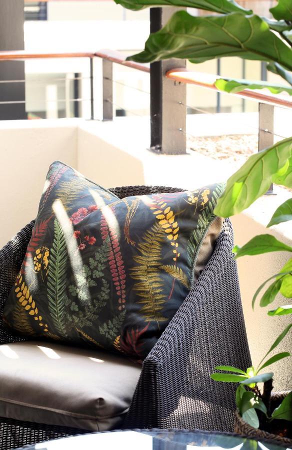 Asilia Suites Knysna Waterfront Екстериор снимка